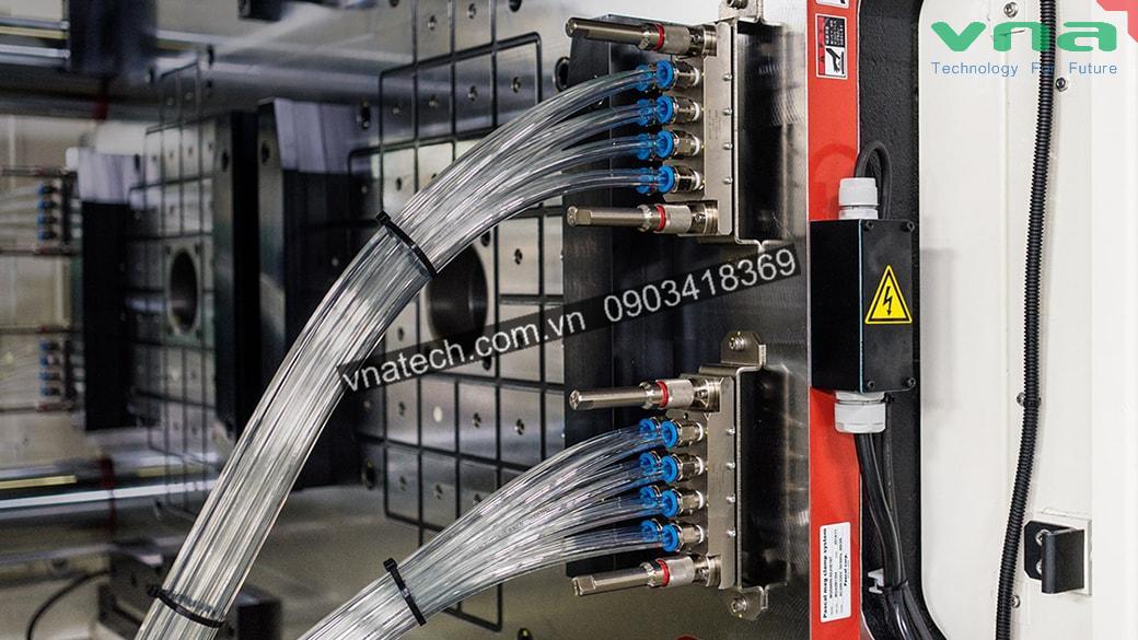  Bộ kẹp khuôn tự động chính là “vũ khí bí mật” để doanh nghiệp nhựa