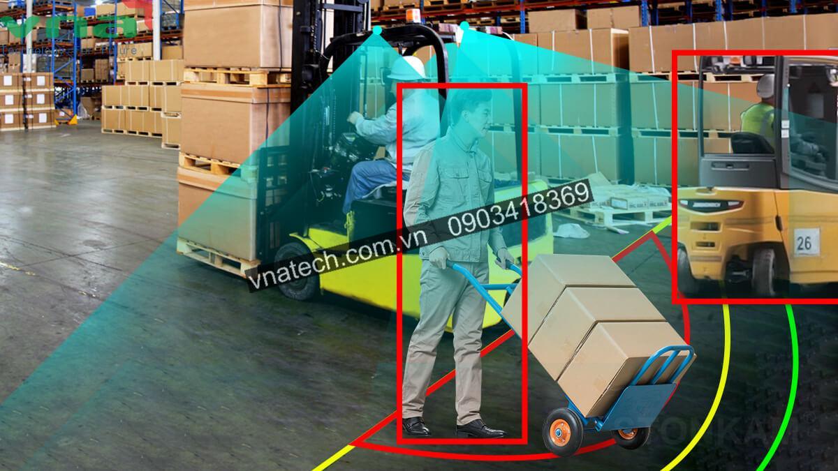 Hệ thống camera AI cảnh báo an toàn xe nâng