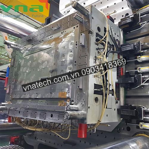 Hệ thống kẹp khuôn nhanh cho máy đúc kim loại