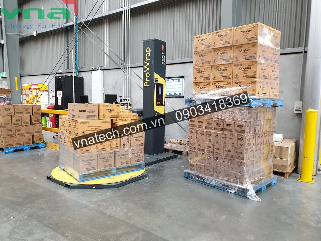 Máy quấn màng pallet tự động công nghiệp