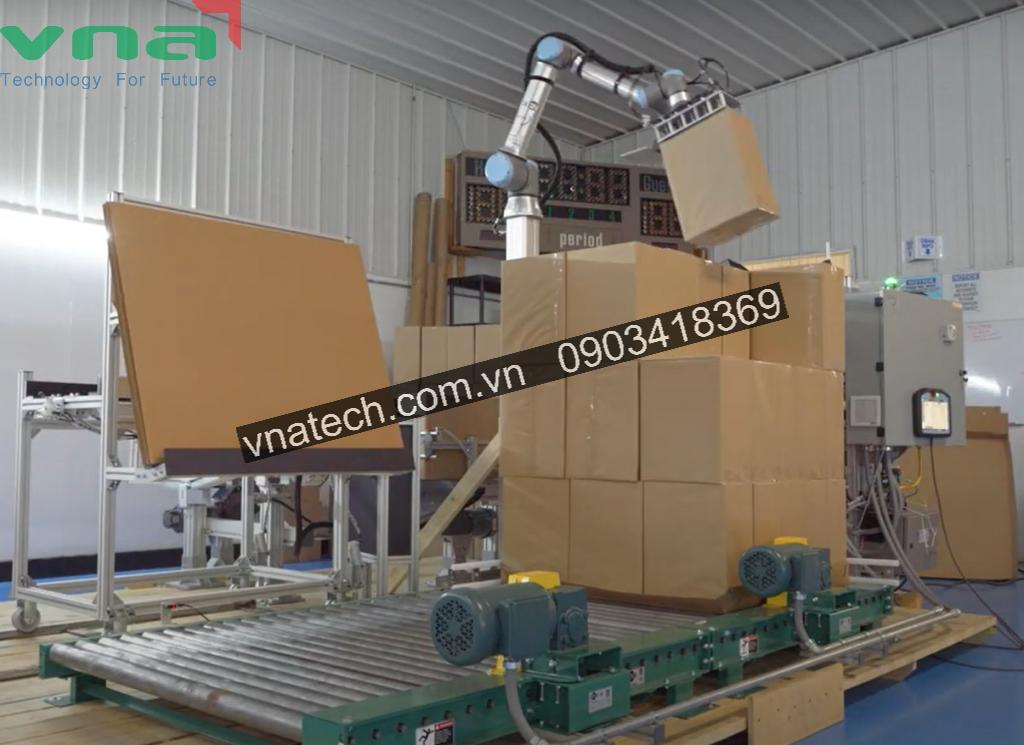 Robot gắp xếp thùng carton tự động